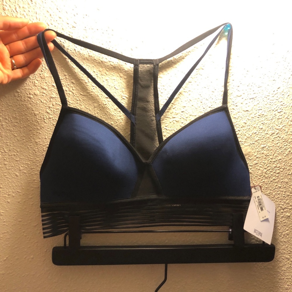 Victoria’s Secret small sports bra Navy